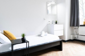 Basic Room With Kitchen And Wifi Acces
